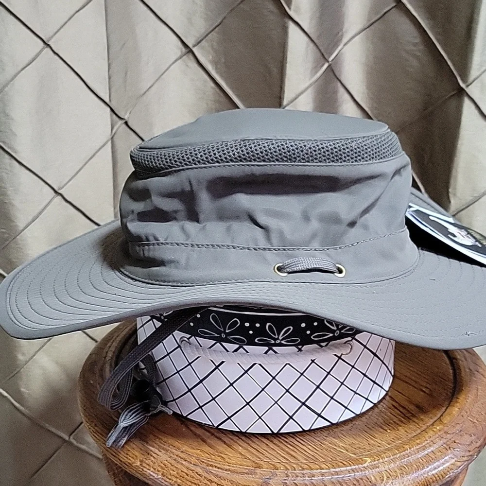 NWT- Henschel Hat Co ‘Booney II 10 Point’ UPF50 Vented Packable Hat